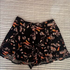 Target xhilaration Women's floral Shorts vintage